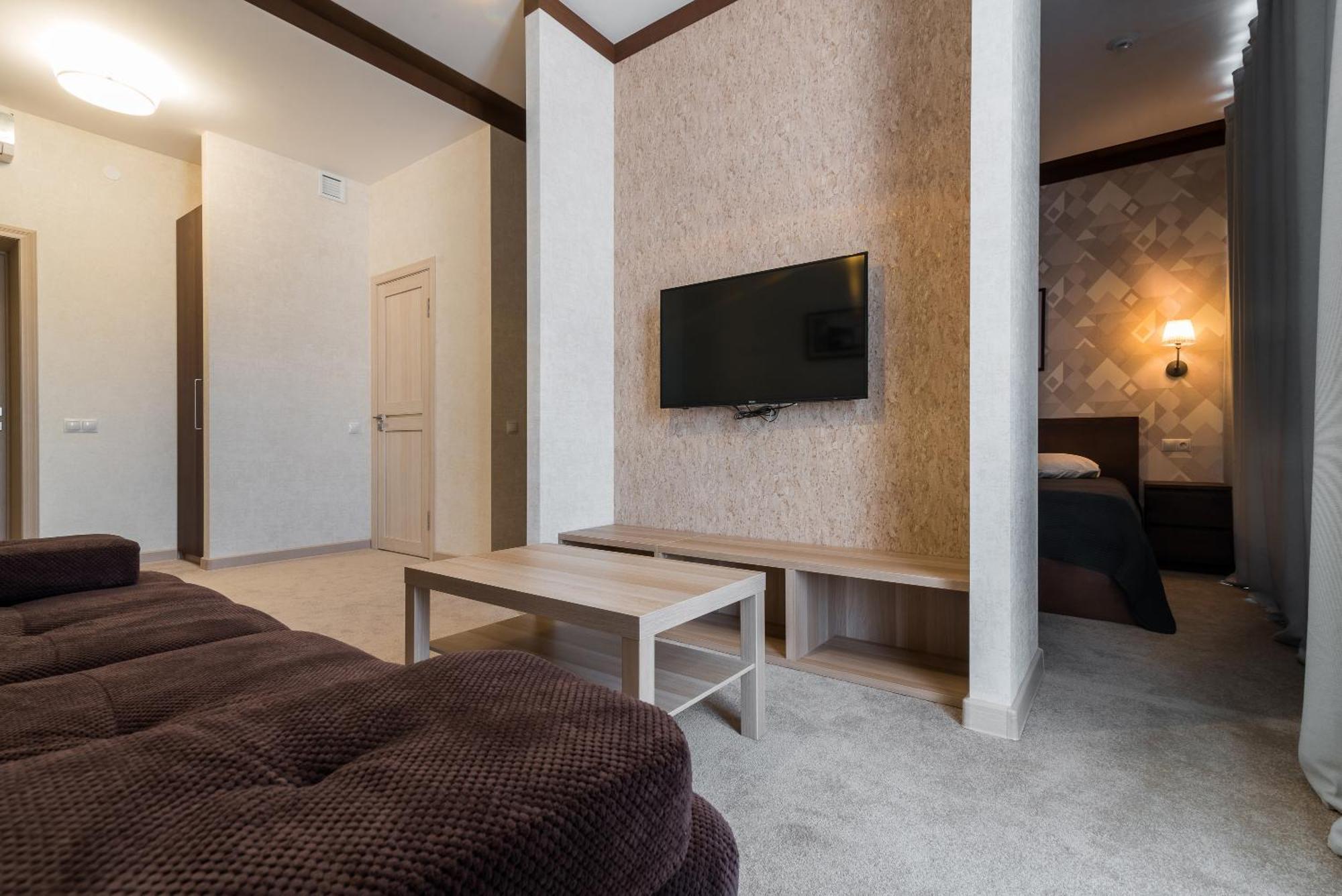 Lacasa Hotel Karagandy Екстериор снимка