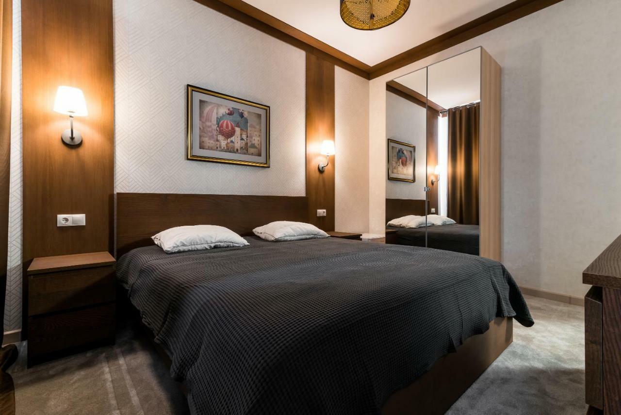 Lacasa Hotel Karagandy Екстериор снимка