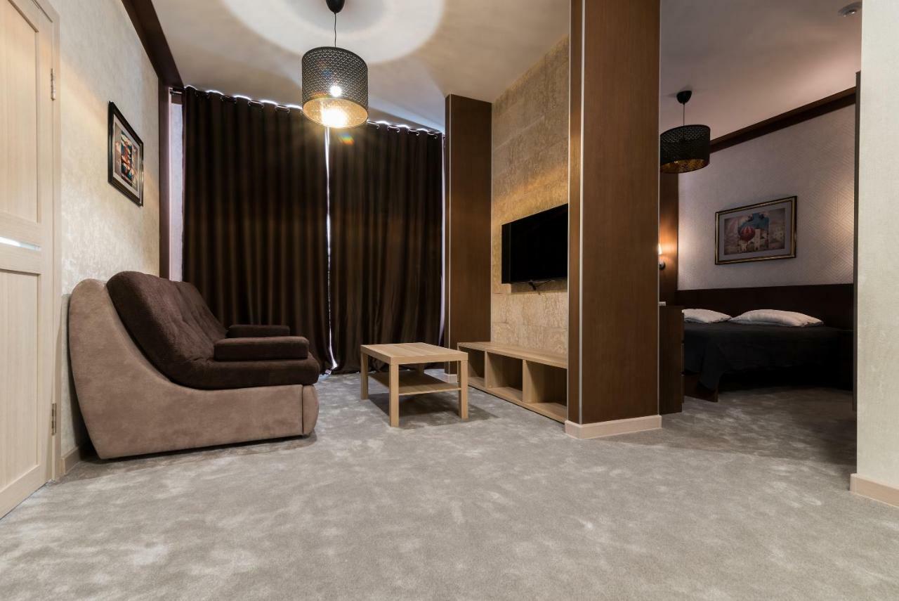 Lacasa Hotel Karagandy Екстериор снимка